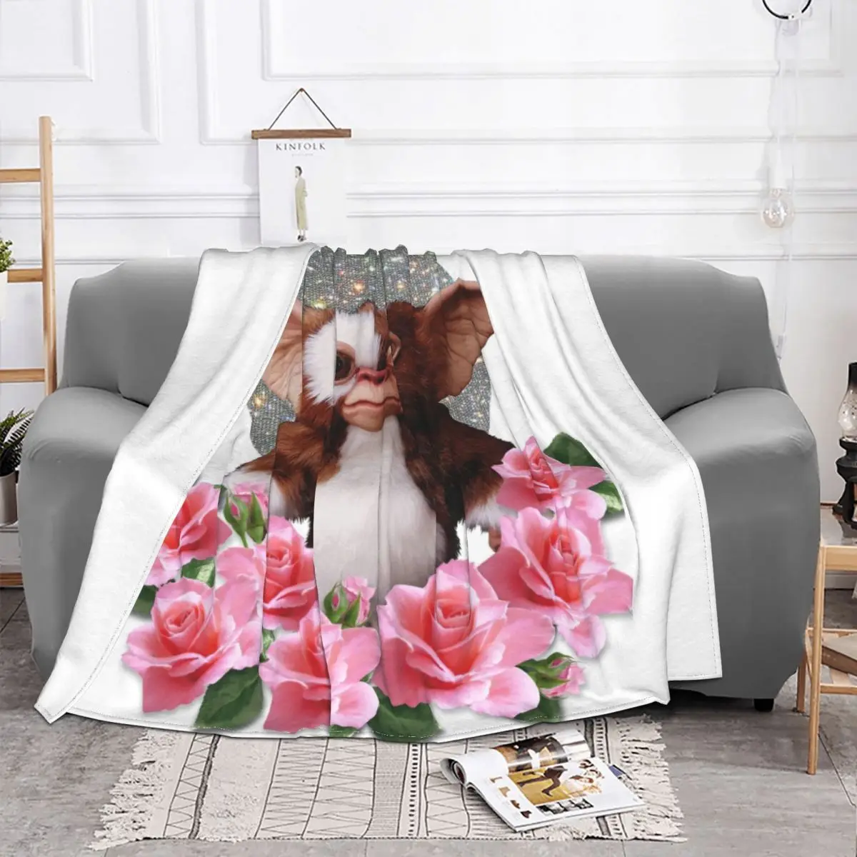 Mogwai-Gremlins �� ���, �ε巯�� �ø��� �� ������ �ö��� ����� ���� ��� ���� ���� ħ�� �̺�