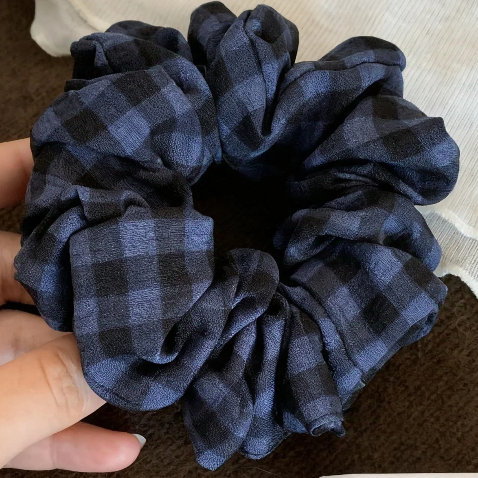 1PC Plaid Hair Scrunchie, Navy Blue Elastic Hair Tie, Vintage - Style Soft Hair Accessory For Women,Daily & Party Use
