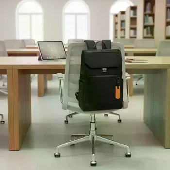 Zaino alla Moda per il Cammino Scolastico: Ideale per Liceo e Università