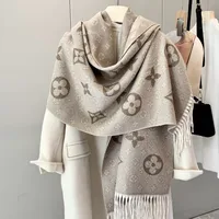Lace-like double-sided pattern warm jacquard short fringed scarf for ladies, shawl-style headband