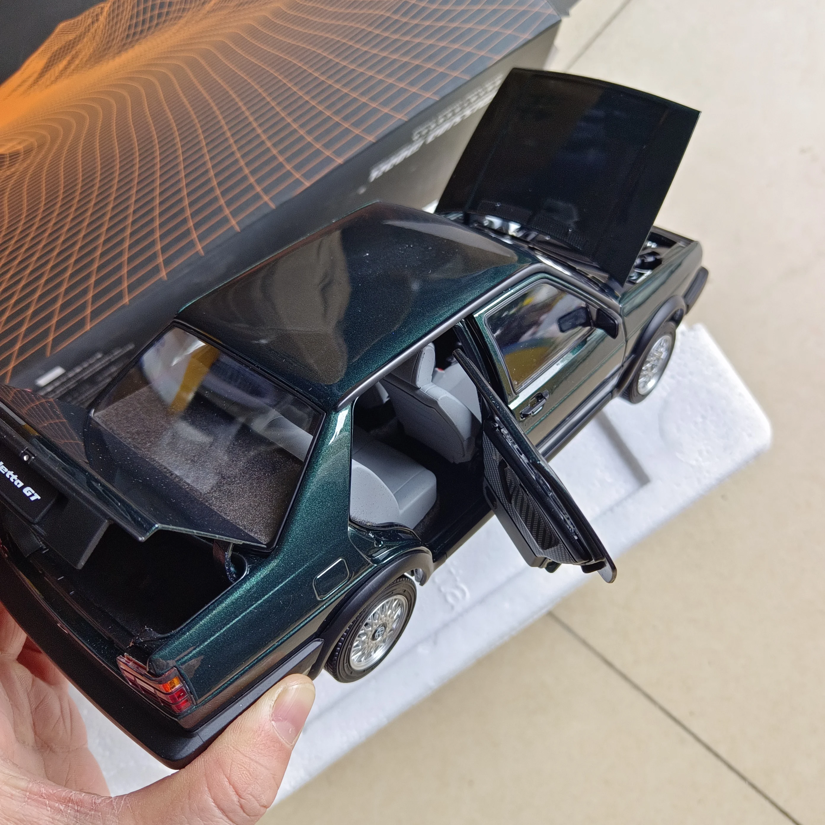 S29c67892cba04adc8cedec495e986f1eU