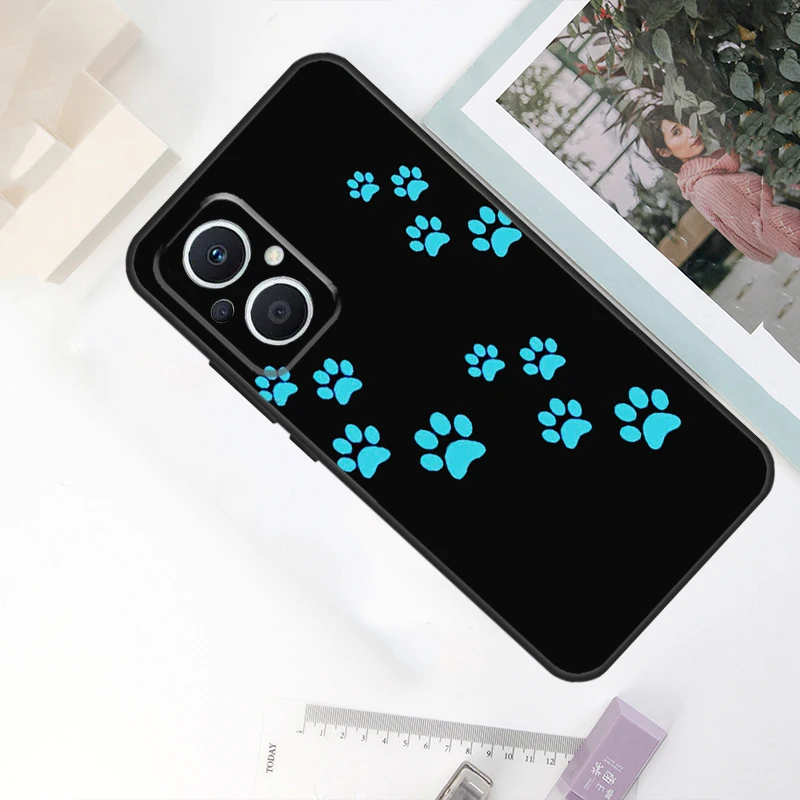 Pet Paw Print Design Phone Case - Stylish Protective Cover