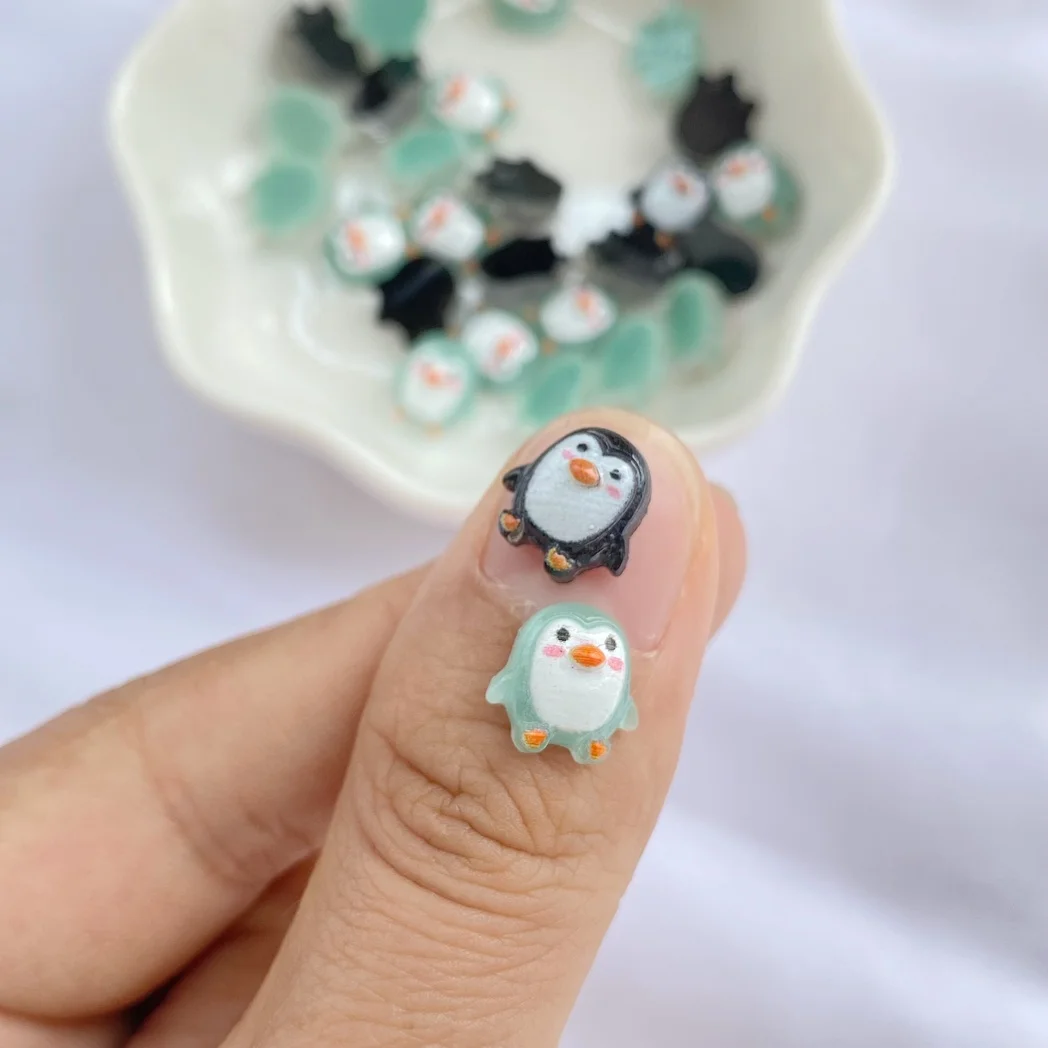 Cute Resin Mini Penguin Kawaii Girl Heart Decorative Accessories 50Pcs Nail Decoration
