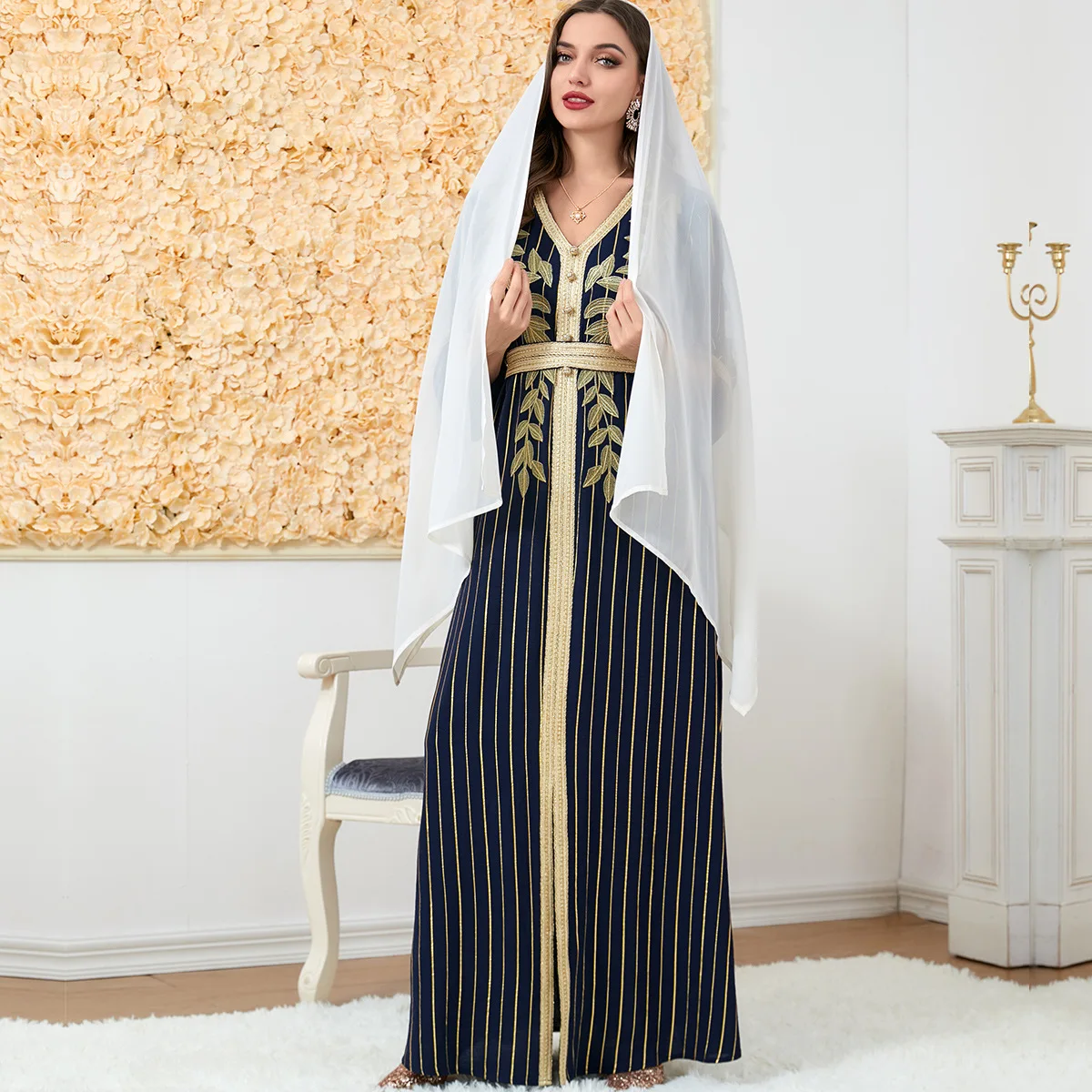 Embroidery Abaya Dress Arab Muslim Long Dresses for Women Dubai Evening Gold Stamping Moroccan Kaftan Robe Saudi Jalabiya Islam