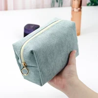 Fashion Cosmetic Bag Corduroy Velvet Makeup Pouches Bags Travel Toiletry Organizer Makeup Bag Lady Portable Travel Toiletry Bag 2
