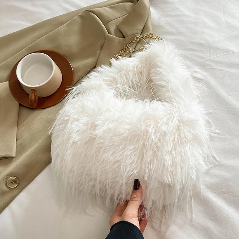 Plush Bag Winter Bag Versatile Plush Crossbody Bag Women Korean Style One-shoulder Handbag Bag Attendance Bag