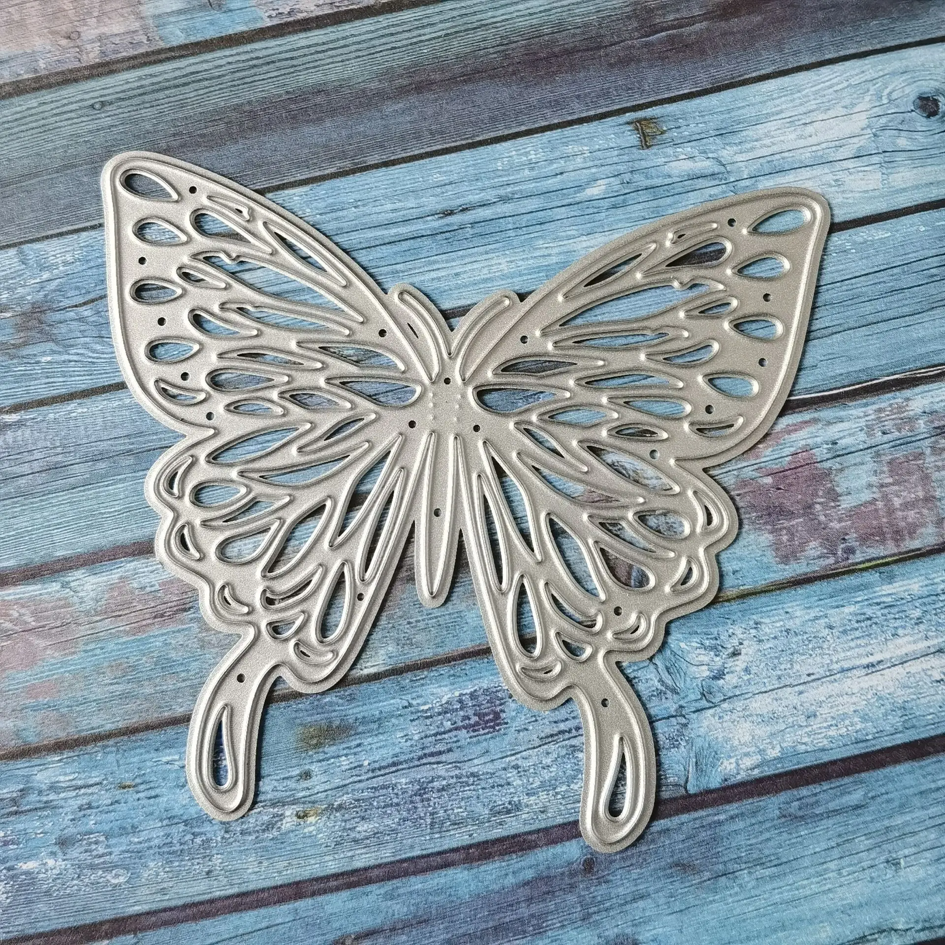 Metal Cutting Dies, Butterfly DIY Scrapbooking Mold for Card Making Embossing Tool