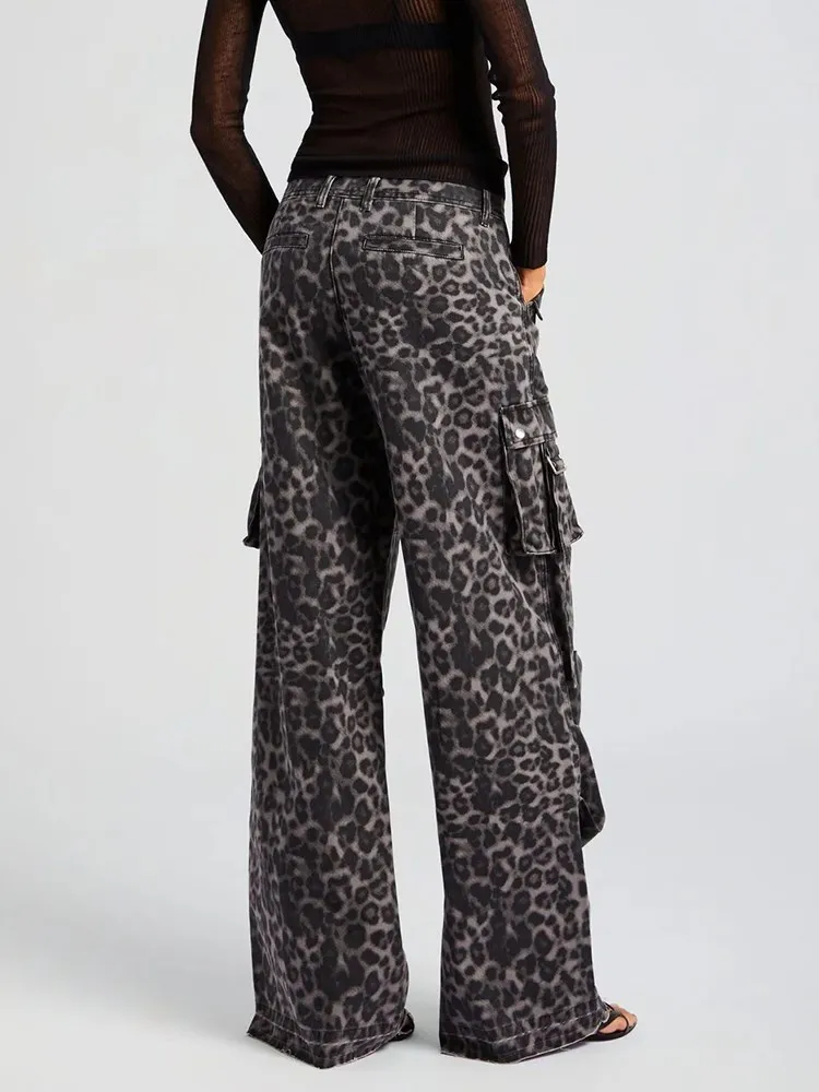 TWOTWINSTYLE Hit Color Leopard Trousers For Women High Waist Patchwork More Than A Pocket Streetwear Cargo Jeans Female Fashion