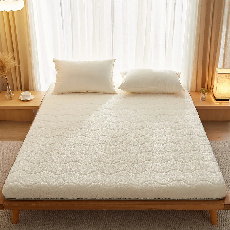 New Winter Warm Mattress with Thickened Lamb Fleece Mattress for Home Bedroom and Student Dormitory Soft