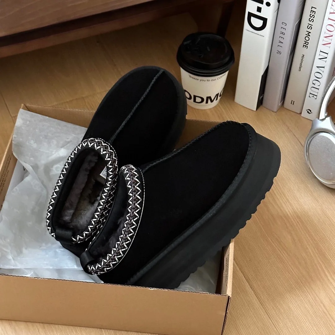New Warm Fur Ankle Boots Women Flats Platform Slippers Plush Flip Flops Winter Cotton Shoes for Women Brand Design Snow Botas 3