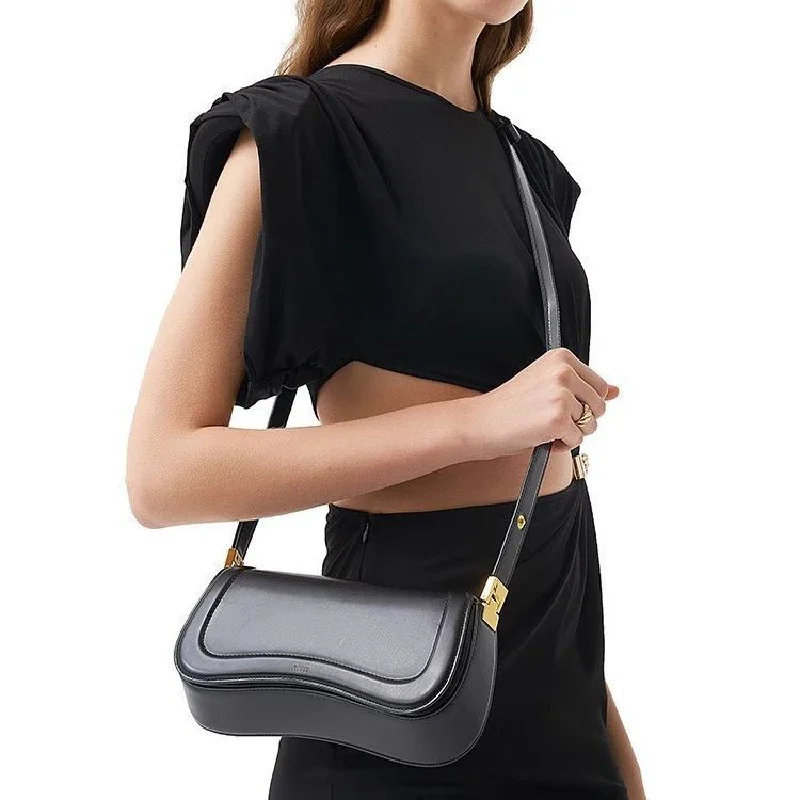 Merk handtassen voor vrouwen pudding dames leer motorfiets schouder cross body tas retro dames tassen mode met doos_voghion.com