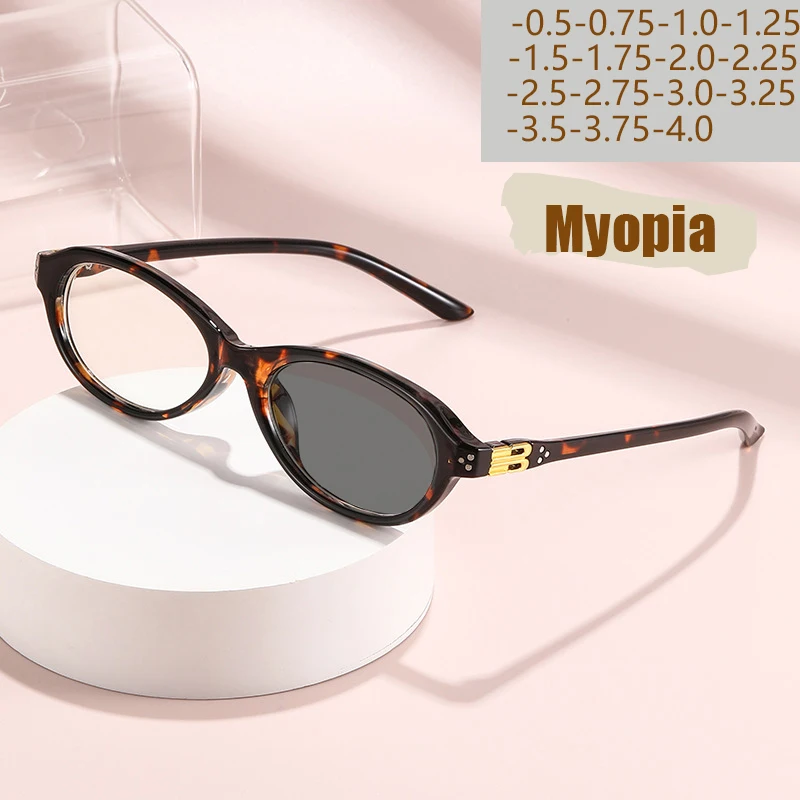 Ultra-light Fashion Internet Celebrity Anti-blue Light Myopia Glasses Change Hd Fashion Trend Elliptical Myopia Glasses 6085