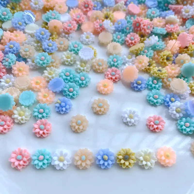 50pcs11mm lovely flower resin flower decoration Rhinestone DIY jewelry girl hair clip book decoration flower