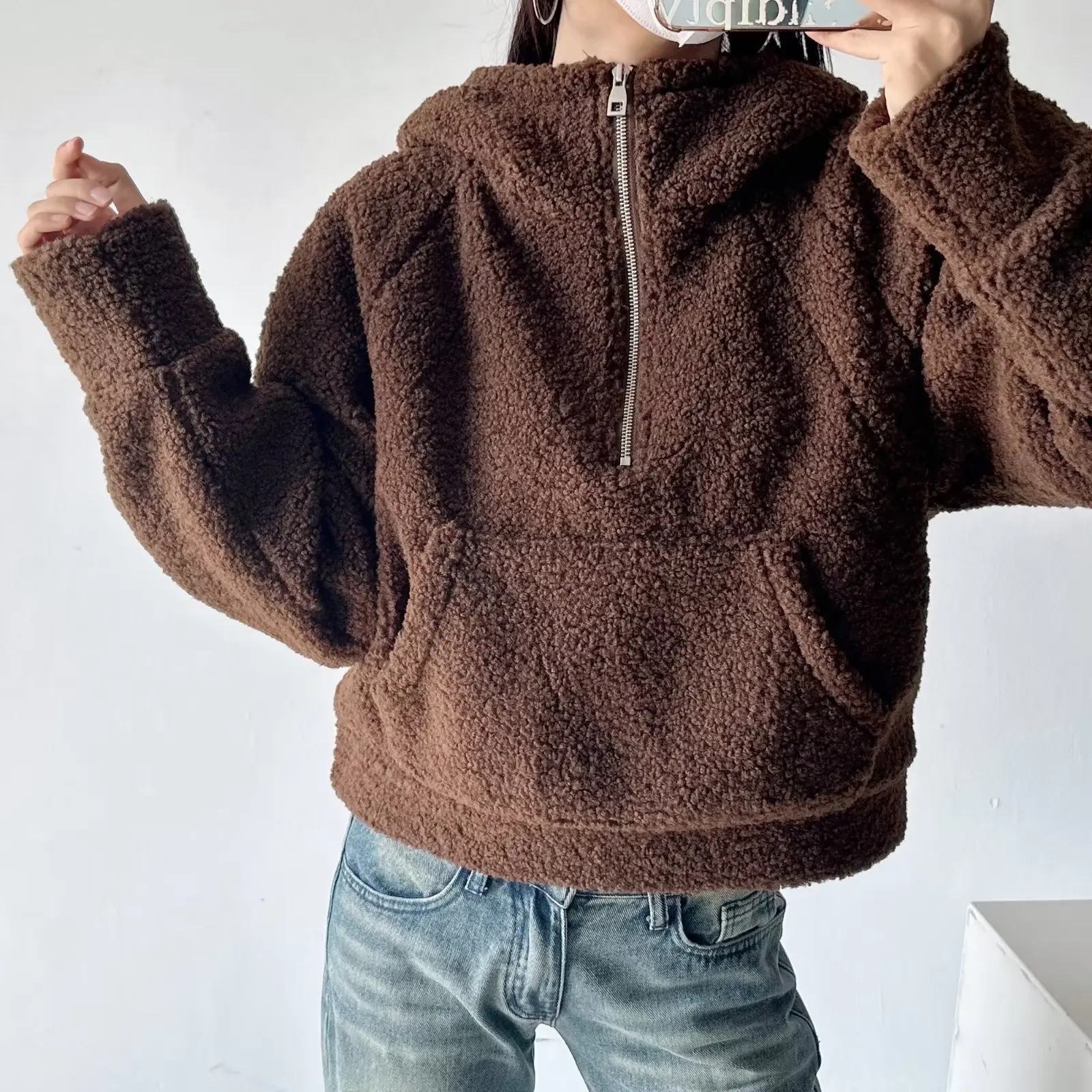 

Solid color casual pocket long sleeve hoodie