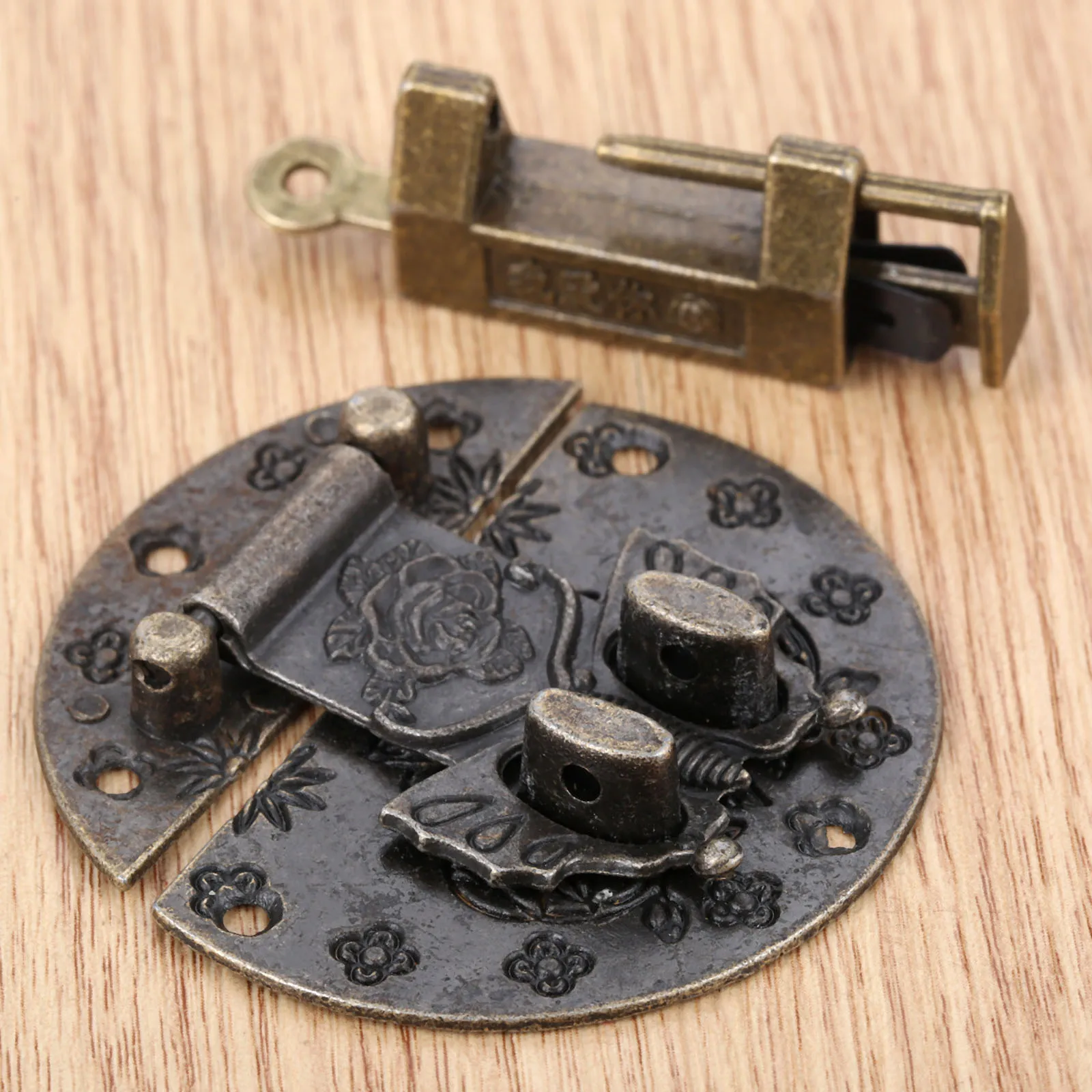 2pcs/set Padlock and Box Latch Hasp Chinese Old Style Vintage Jewelry Chest Gift Wine Case Suitcase Decorative Padlocks