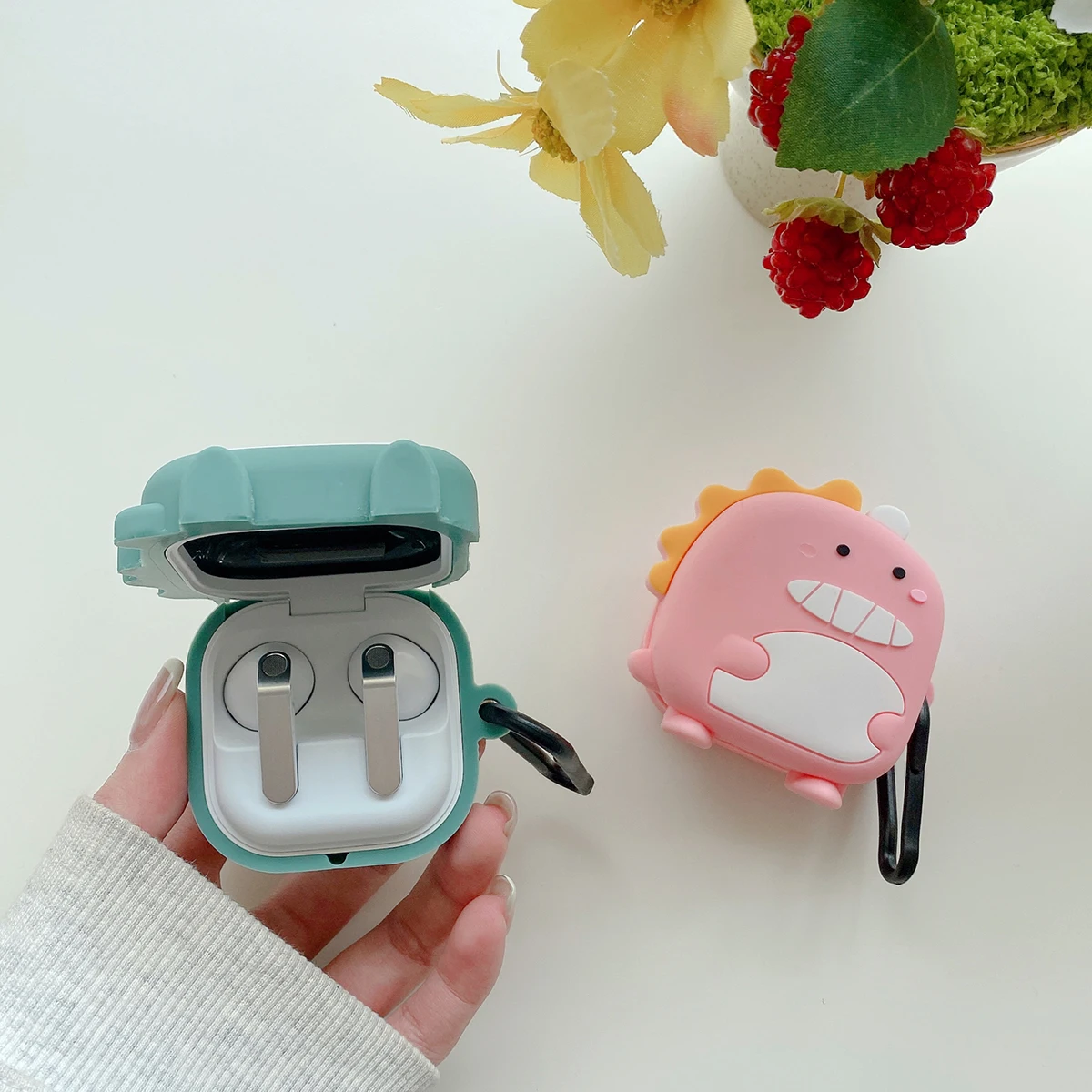 Adorable 3D Cartoon Dinosaur Wireless Earbuds Protective Case Cover