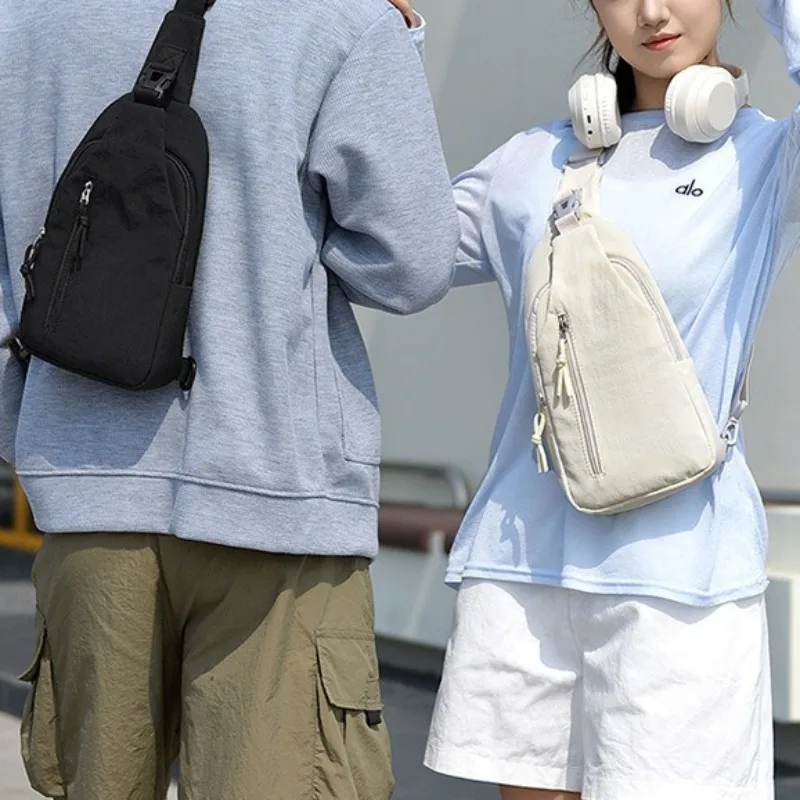 Fashion Casual Messenger Bag Multifunctional Multi-pocket Chest Bag Suitable for Outdoor Sports,cycling and Daily Commuting