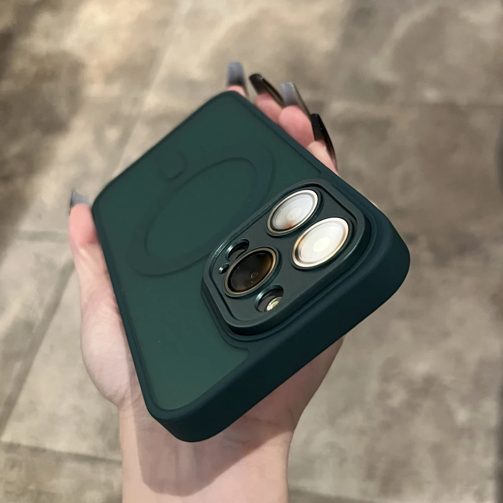 Matte Frosted Translucent Magnetic Case with Wireless Charging and Shockproof Bumper