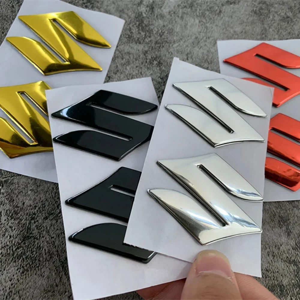 Motorcycle Stickers 3D Motorcycle Suzuki Stickers logo tank decal Gold Emblem 2pcs