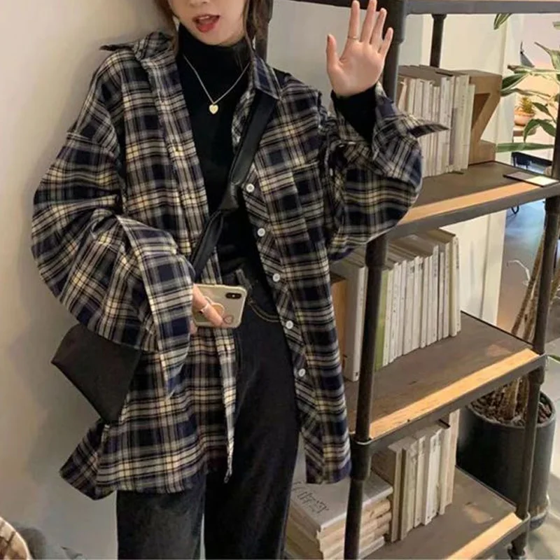Spring Autumn New Plaid Long Sleeve Shirt Women High Street Casual Loose Button Cardigan Korean Style Pockets All-match Tops