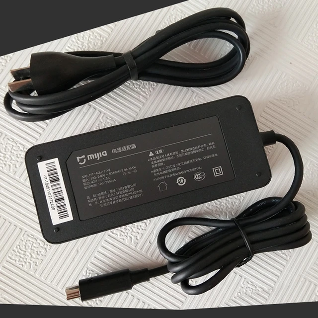 Chargeur compatible pour Xiaomi M365, 1S, Pro2 et M365 Pro - 42v 1.7a / 2a  modèle Standard charger