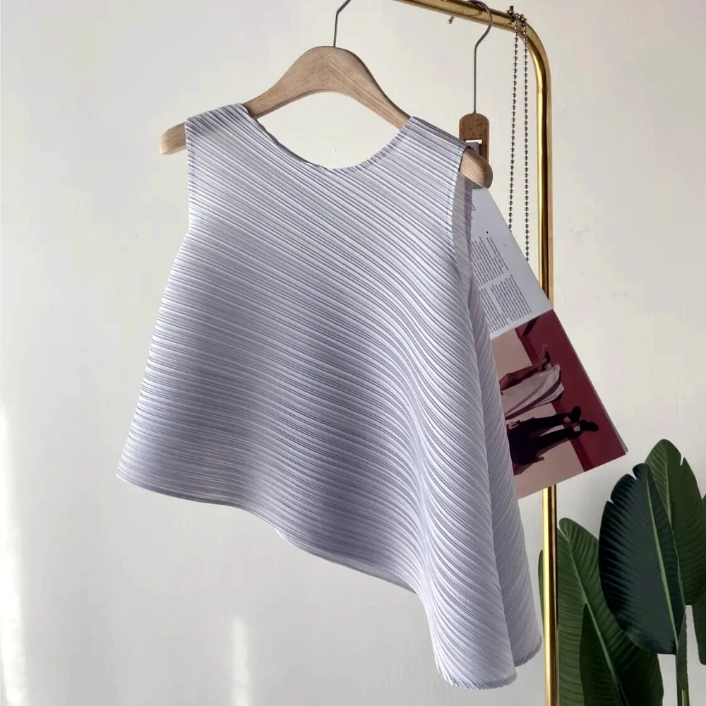 

Женская плиссированная футболка IM Pleats пожалуйста, летняя Роскошная брендовая дизайнерская футболка без рукавов, модель 2024 s Y2k в японском стиле, 2000