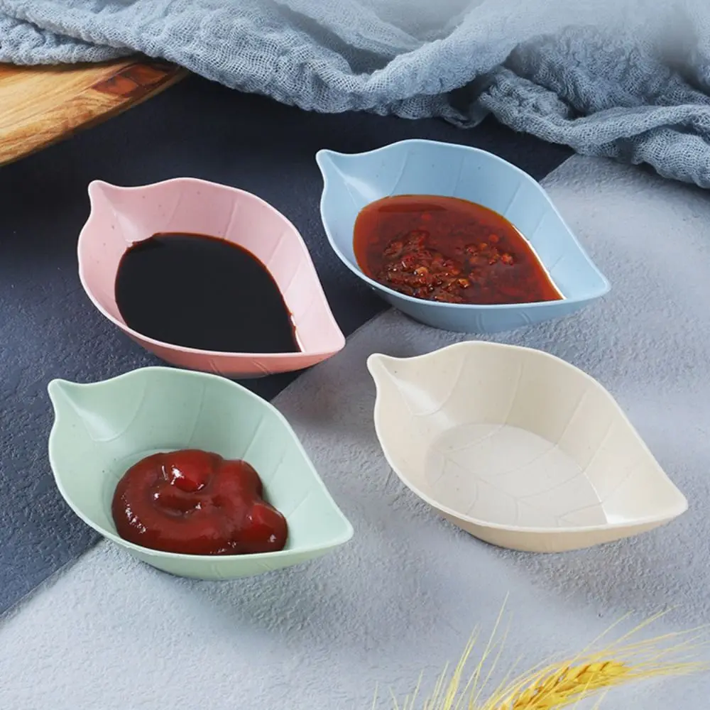 

6pcs Degradable Leaf-shaped Dipping Plate Appetizer Plate Wheat-straw Seasoning Dish Japanese-style Sauces Plate Fries
