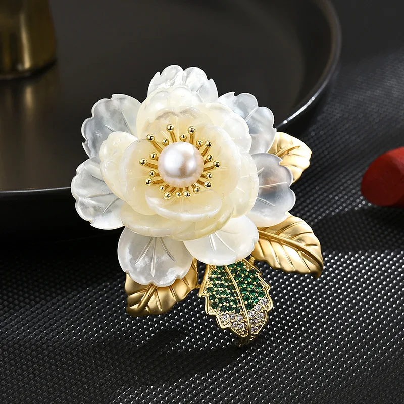SUYU 천연 쉘 화이트 모란 브로치, 시뮬레이션 진주, 부 동백꽃 브로치, 여성 액세서리, 가을 신상