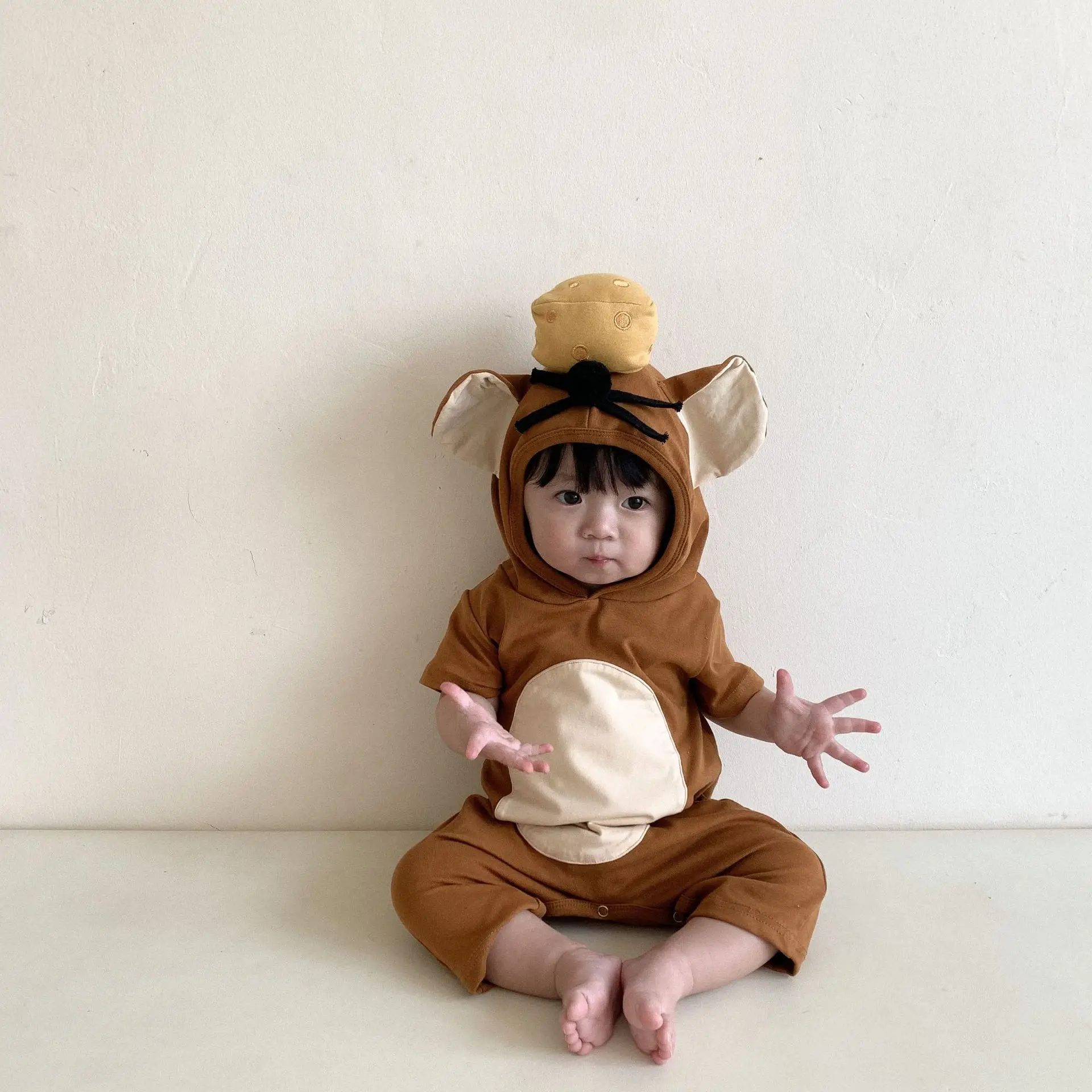 Newborn Knitting Romper Hooded  2022 Summer New Baby Cartoon Mouse Romper Toddler Infant Short Sleeve Jumpsuit Cute Boys Girls Romper Baby Mouse Clothes 0-24M Newborn Sailor Romper Girls Boy Costume Anchor