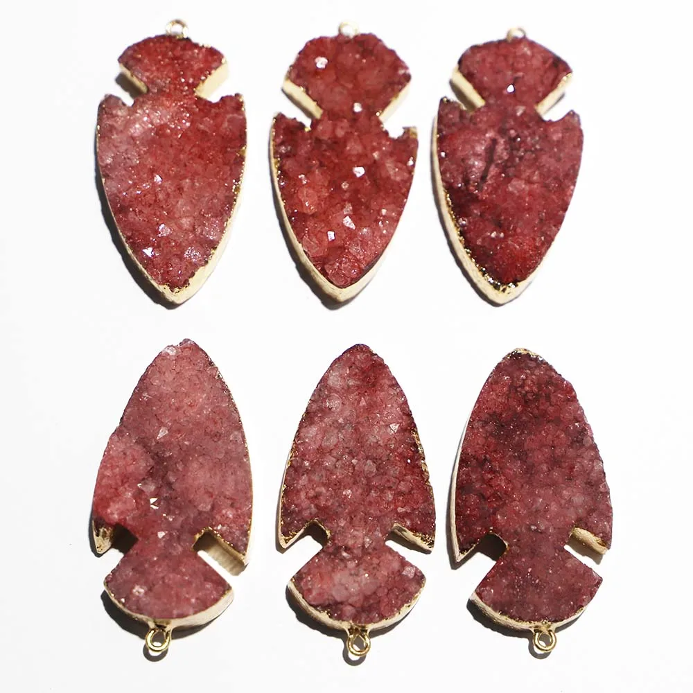 Natural Stone Rose Red Crystal Teeth Cluster Arrow Necklaces Pendants Ruggedly Fashion Charms Jewelry Accessories Wholesale 4Pcs