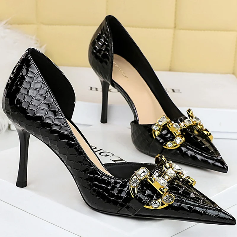 Saltos-altos-com-fivela-de-metal-8cm-Stiletto-Prom-Shoes-para-senhora ...