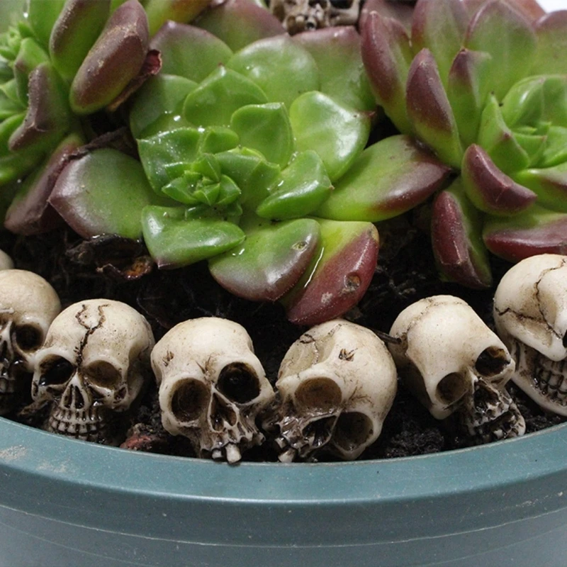 

Miniature Halloween Skull Figurines Set of 20 Office Bedroom Dormitory Decor