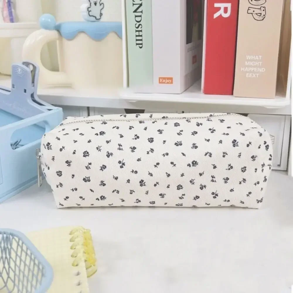 Large Capacity Pencil Case Small Fresh Floral Pen Bag Multifunctional Stationery Storage Bag Student School Organizer Supplies