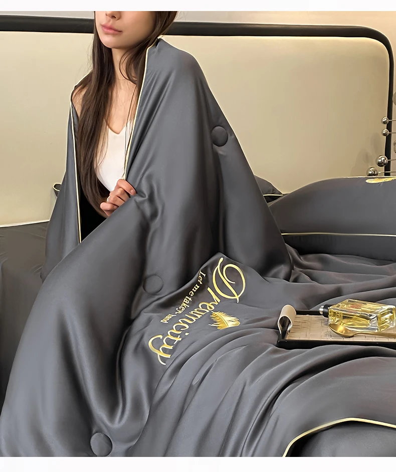 Description Picture 3 of itemAir Conditioner Washable by the Cool Summer Quilt, the Antibacterial Embroidery Skin-friendly Imitation Silk Ice Thin Q