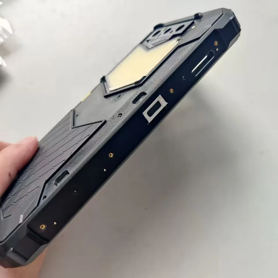 Oukitel WP26 IP68 휴대 전화 후면 배터리 케이스 하우징 Oukitel WP26 용 지문 센서 버튼이있는 도어 교체의 새로운 기능