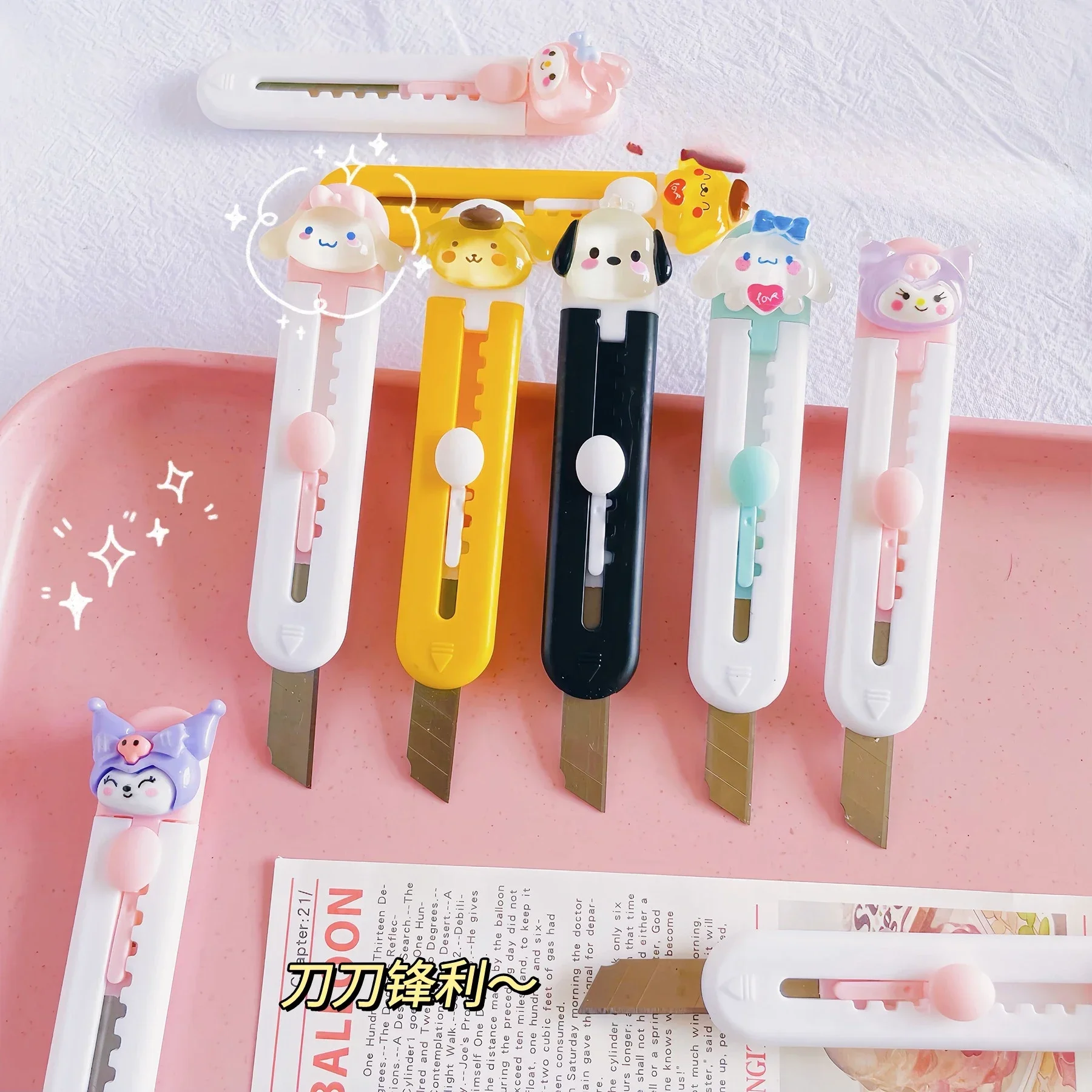 1pc Cute Mini Box Cutter Opener Cartoon Student Stationery Cutting Paper Hand Knife Letter Opener Sword utility knife paper cutter mail opener unboxing knife pocket folding knife craft cutting knife