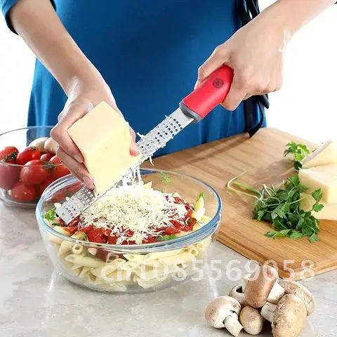 

Set of 3 Kitchen Graters, Stainless Steel Zester, Shredder & grater for Chocolate-Garlic-Ginger-Nutmeg-Coconut-Spice-Parmesan C