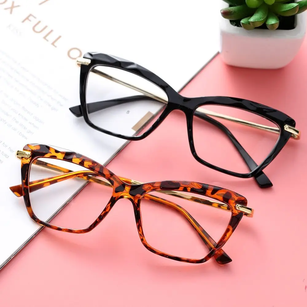 

Sexy Square Cat Eye Glasses Frame Vintage Faceted Crystal Eyeglasse Can Be Equipped with Myopia Glasses Women's Eyeglass Frame