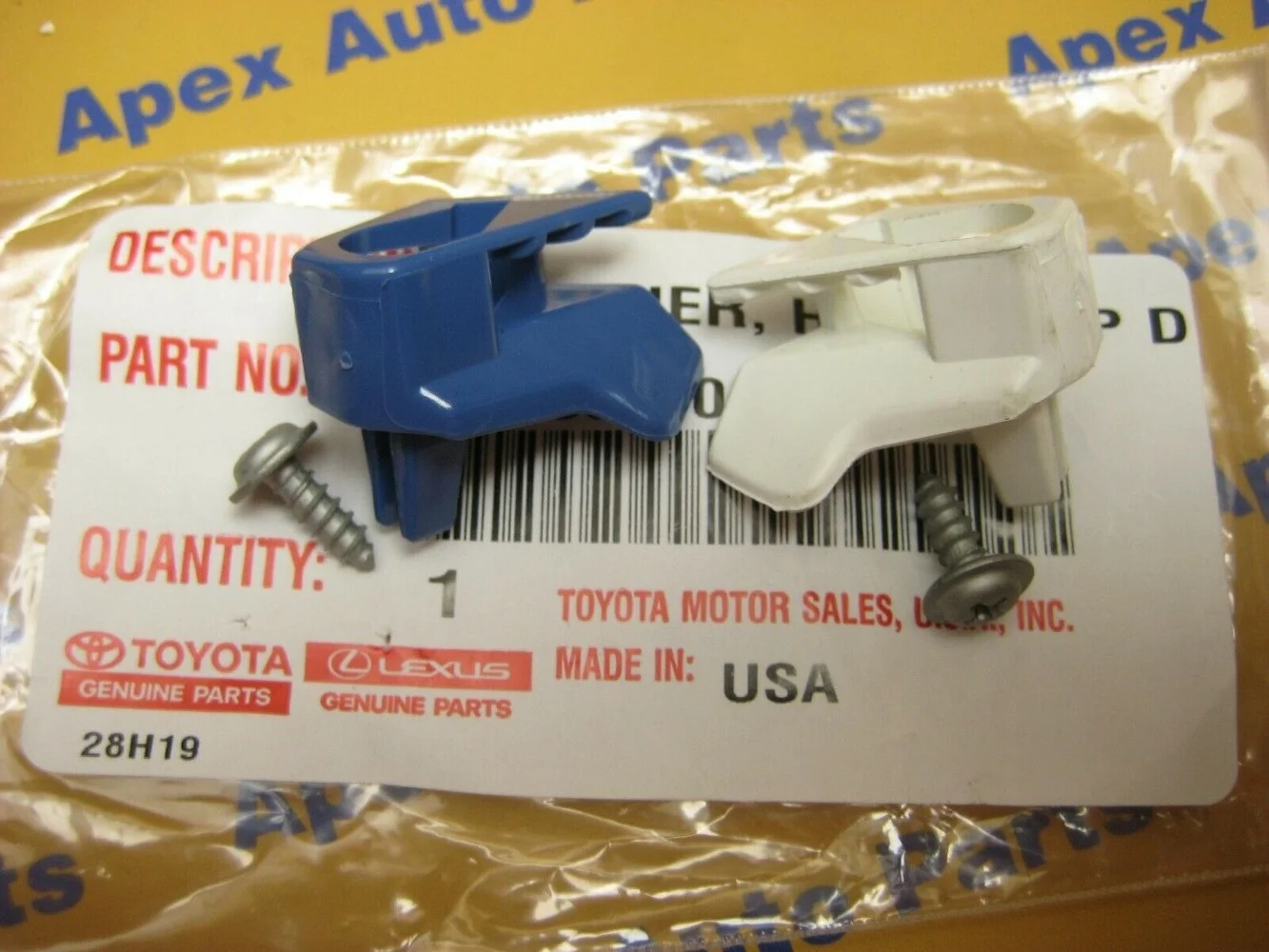 

2pcs For Toyota Tacoma Marker Light Hold In Clip w Screw Front Left and Right 2001-2004