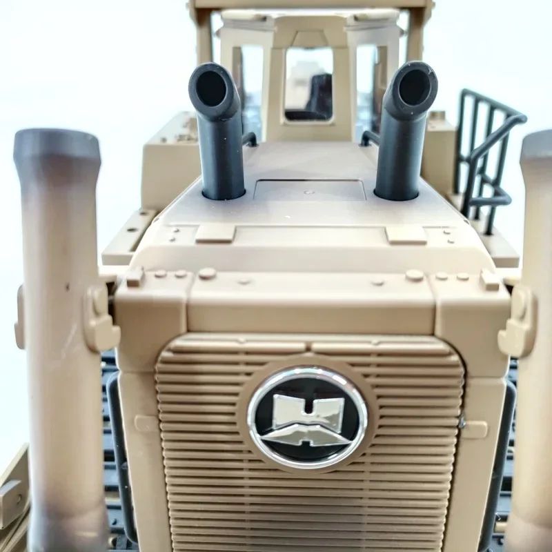 HUINA  Delin 1554-D9R Desert Yellow Engineer bulldozer 1:18 multifunctional remote control engineering car children's gift Toy 4
