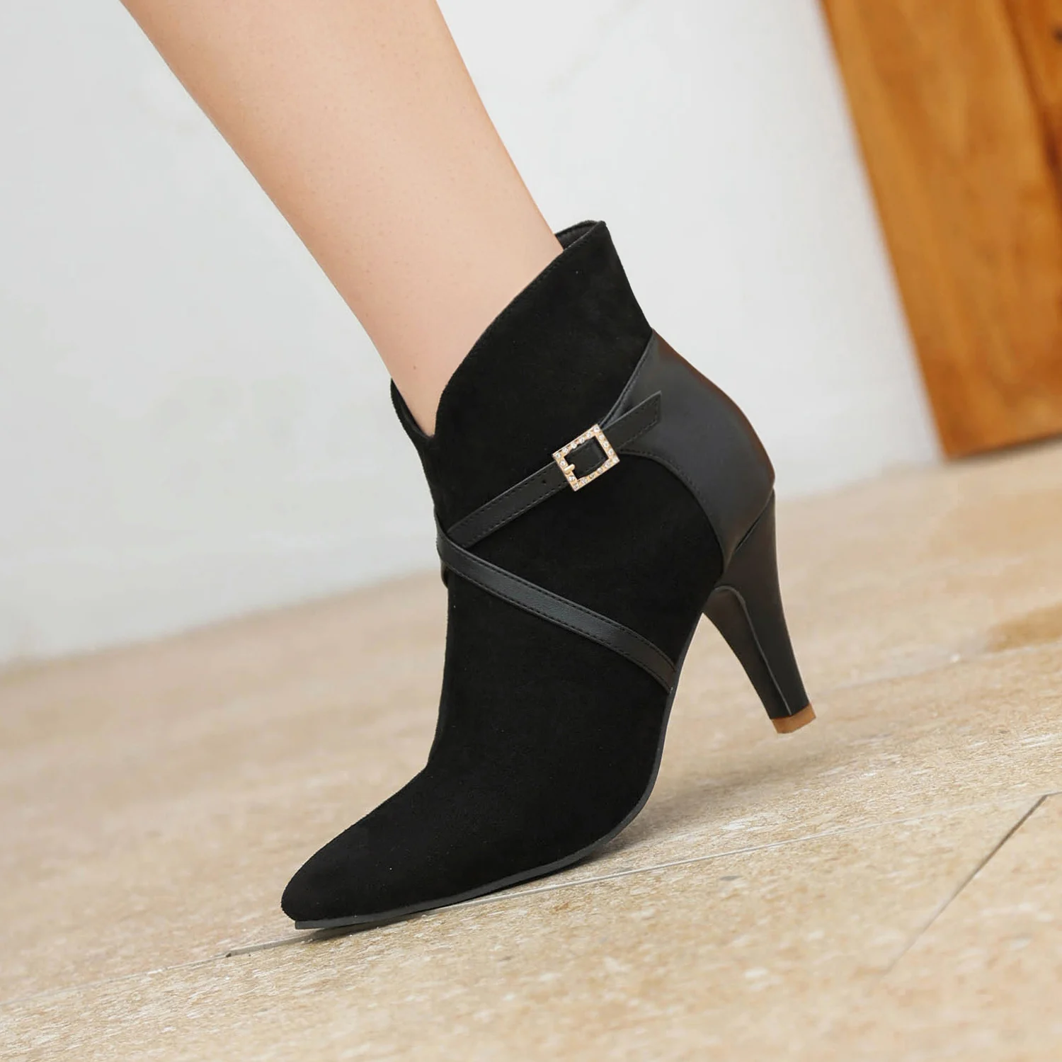

Plus Size Kid Suede Pointed Extra High Heel Cross Lace Up Short Boot Side Zipper Sheep Fleece Metal Belt Buckle Ankle Boots