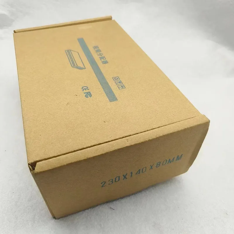 8 In 16 Out Composite BNC Video Distributor Amplifier 8CH To 16CH Splitter for CCTV Security Camera