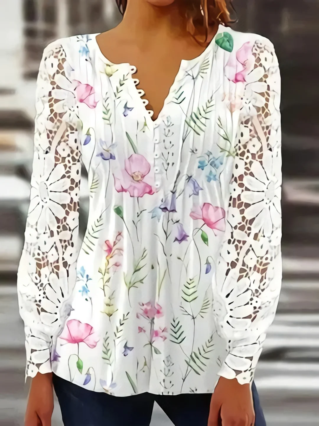 Plus Size Women Long Sleeve V-neck Floral Printed Lace Top