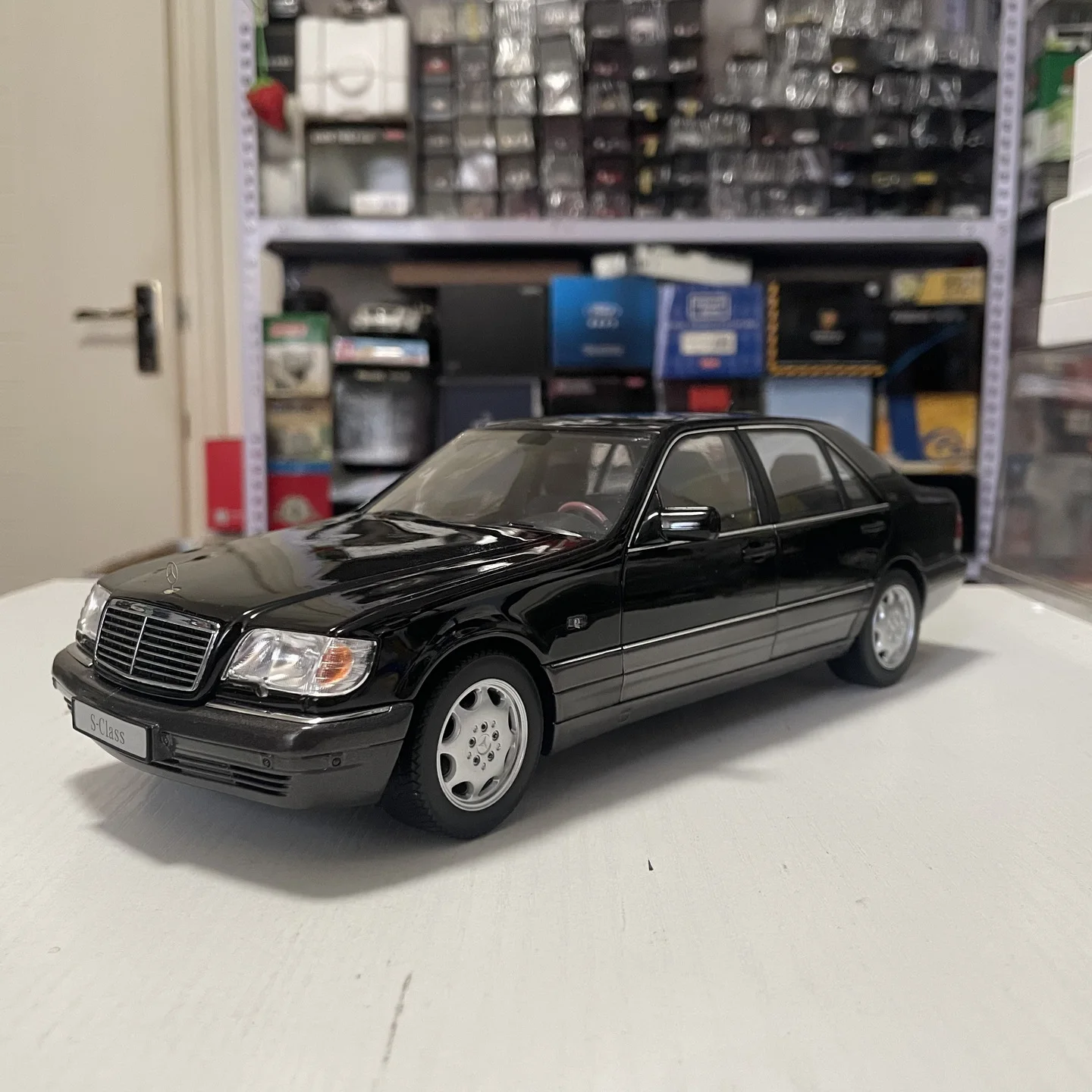 1/64 改 メルセデス・ベンツ S600 W140 ローダウン ツライチ 【公式通販】