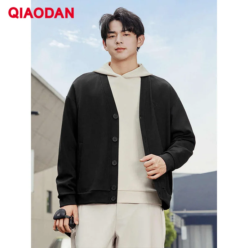 QIAODAN 남성 니트 가디건 캐주얼 긴팔 따뜻한 재킷 2025 겨울 편안한 패션 루즈 코트 탑스 아우터웨어 QXLWD3253047