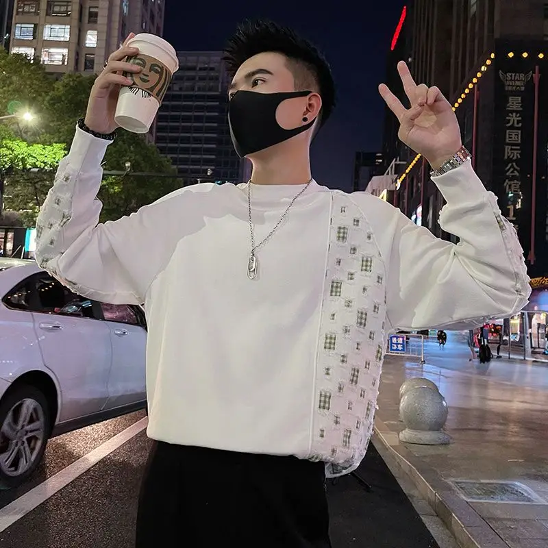 Fashion O-Neck Spliced Plaid Hole Casual Sweatshirts Men's Clothing 2024 Spring New Loose Korean Tops All-match Sweatshirts