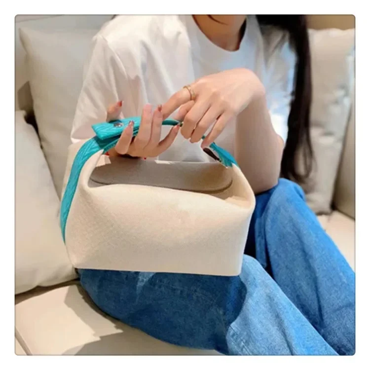 2024 حقيبة مكياج جديدة ذات سعة كبيرة من Canva حقيب...