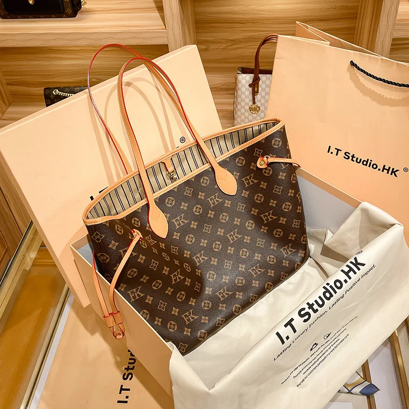 

Luxury Brand Fashionable Women's Large Capacity Tote Bag High Quality Childmother Old Flower Commuting One Shoulder Large Bag