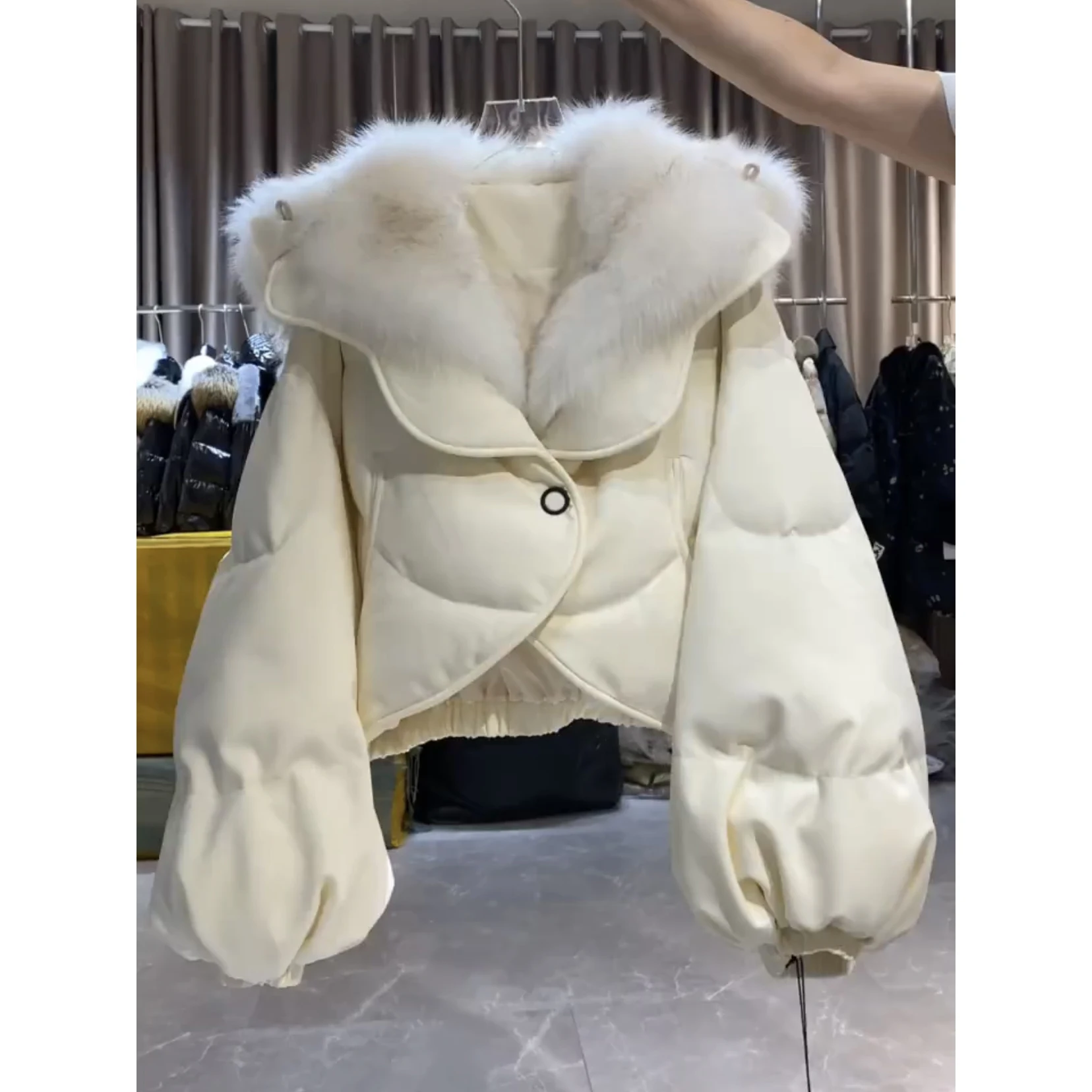 

Fur Patchwork White Cotton Women Parkas Autumn Winter Turn-Down Collar Lantern Sleeved Short Female Outwear Coats Tops