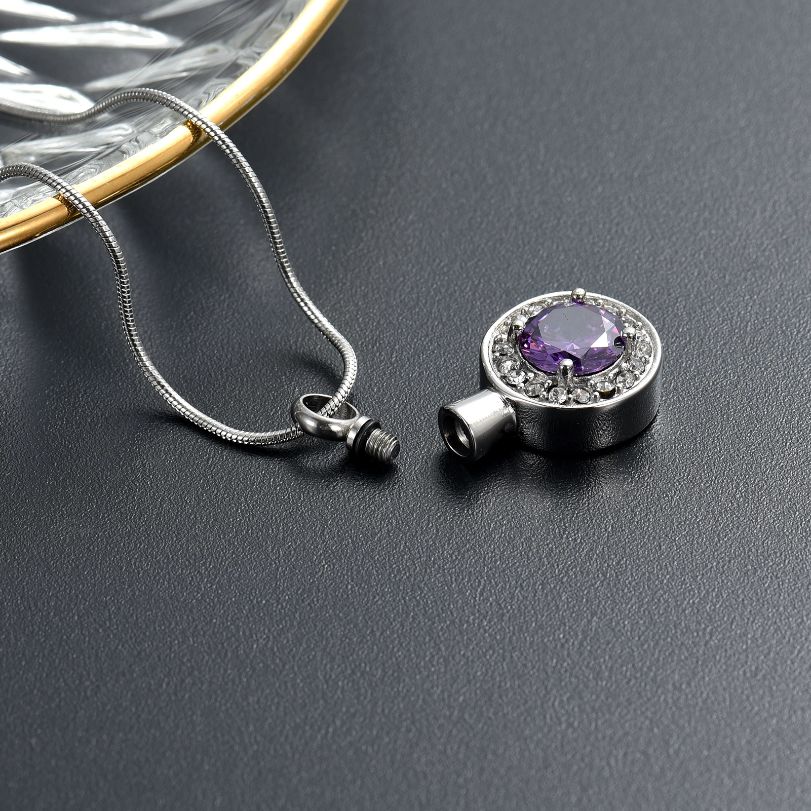 Elegant Memorial Jewelry For Human/Pet Ashes Crystal Round Pendant Urn Necklace Stainless Steel Cremation Jewelry Keepsake